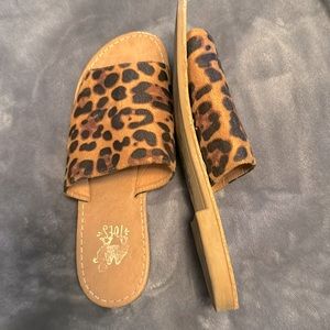 Leopard sandals
